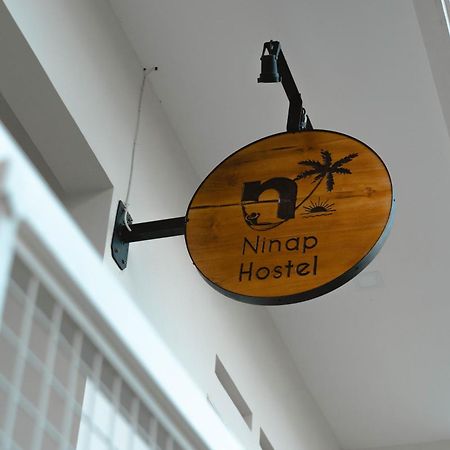 Ninap Hostel バニュワンギ エクステリア 写真
